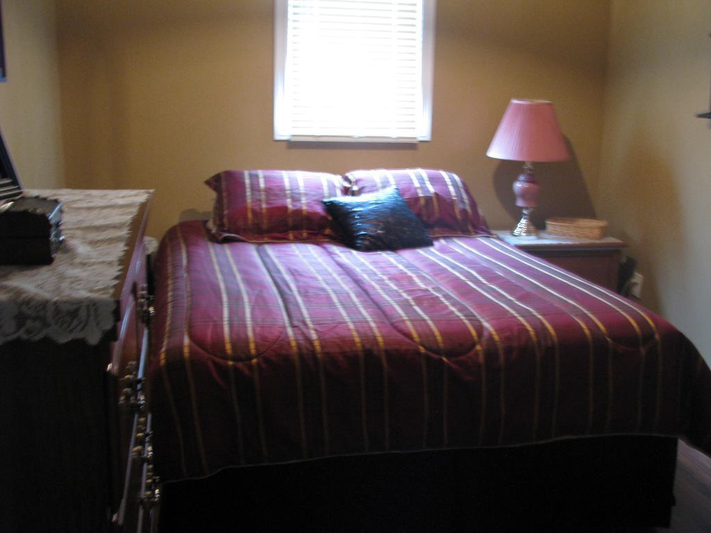 Right Off Da Boat B&B Channel-Port aux Basques Habitación foto